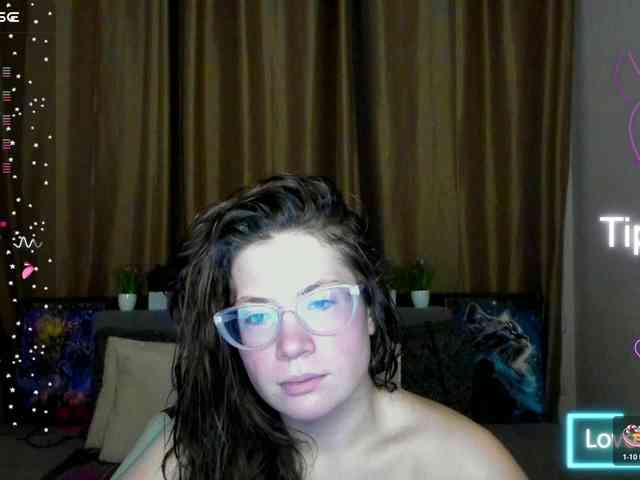 Aliciafolow009 webcam