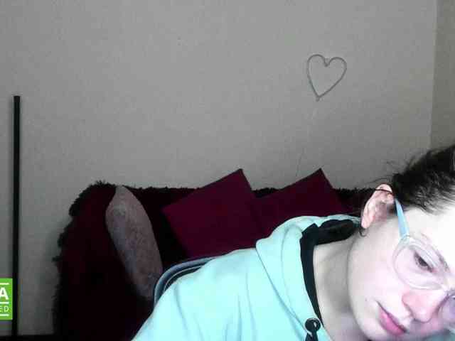 Aliciafolow009 webcam