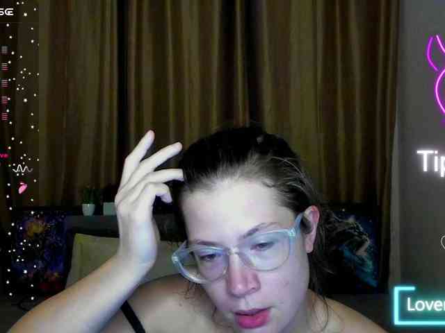 Aliciafolow009 webcam