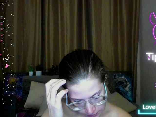 Aliciafolow009 webcam