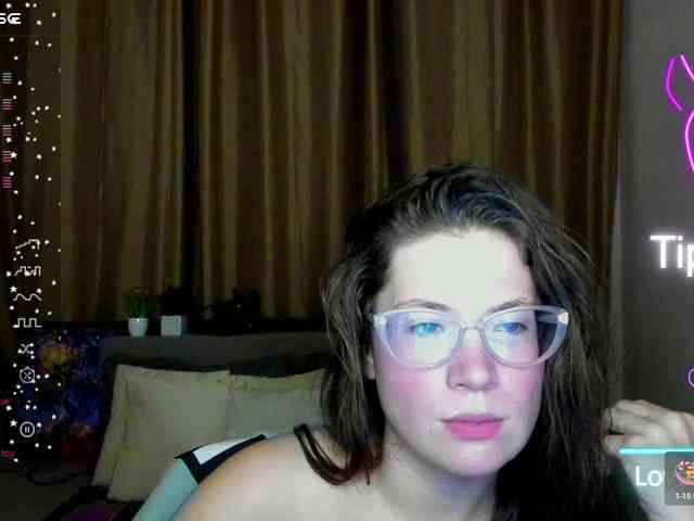 Aliciafolow009 webcam