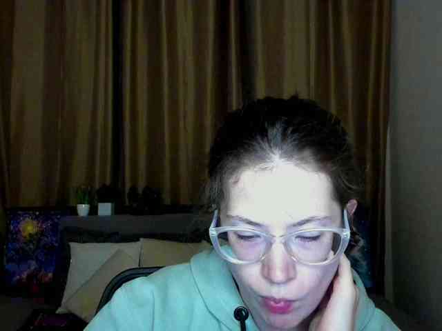 Aliciafolow009 webcam