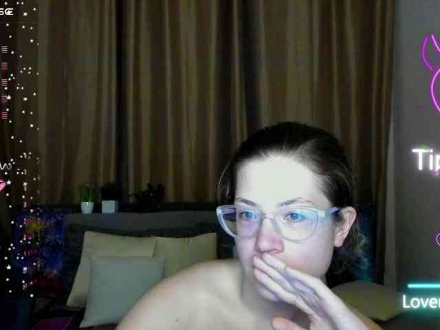 Aliciafolow009 webcam