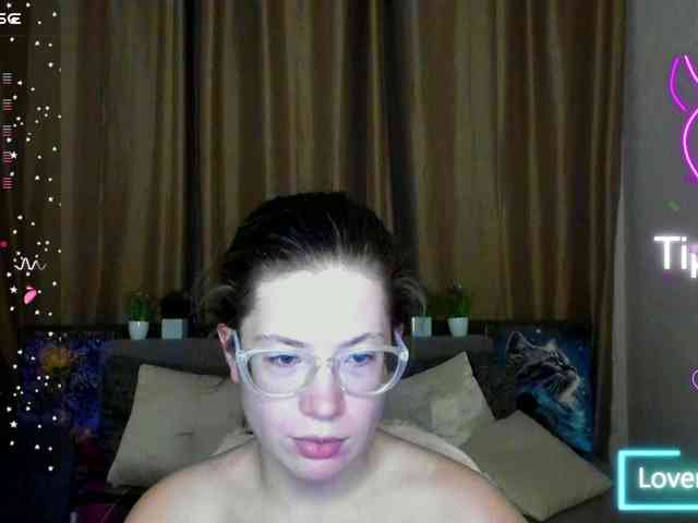 Aliciafolow009 webcam