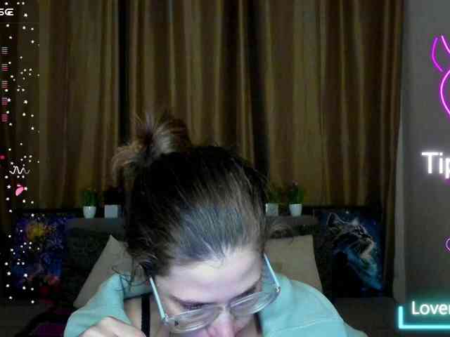 Aliciafolow009 webcam