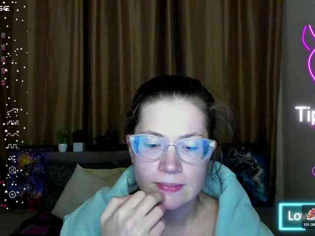 Aliciafolow009 webcam