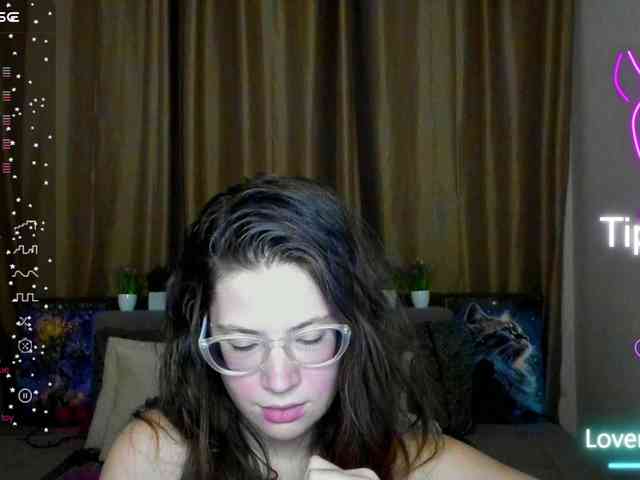 Aliciafolow009 webcam