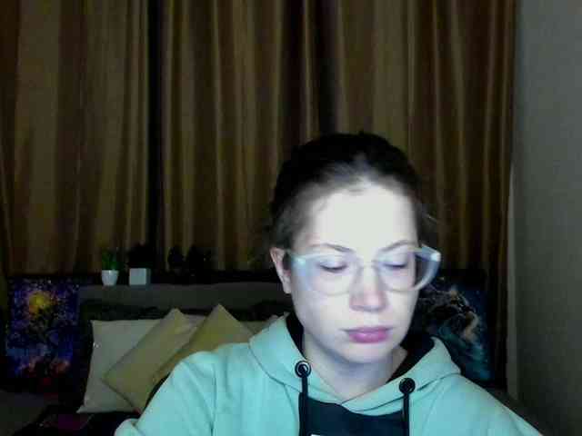 Aliciafolow009 webcam