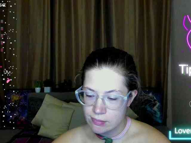 Aliciafolow009 webcam