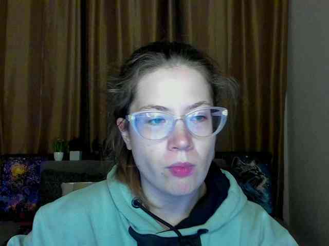 Aliciafolow009 webcam