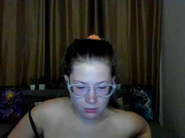 Aliciafolow009 webcam