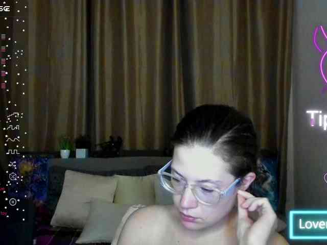 Aliciafolow009 webcam