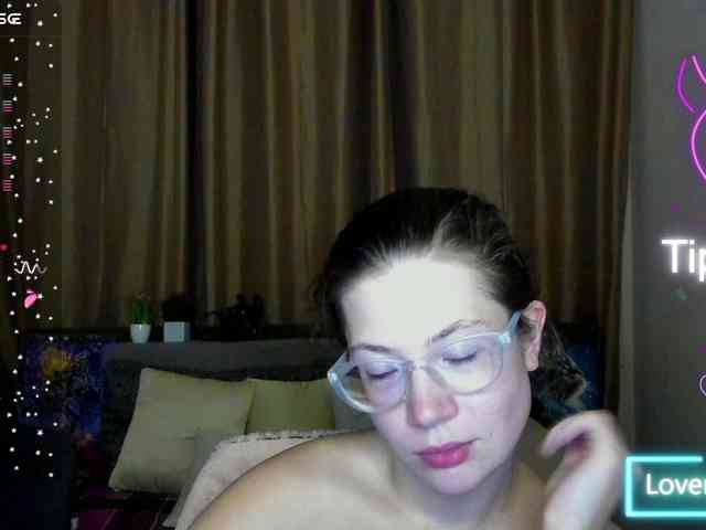 Aliciafolow009 webcam