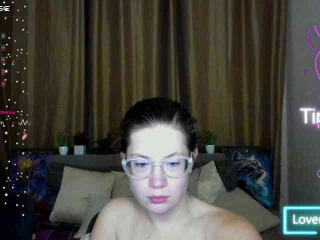 Aliciafolow009 webcam