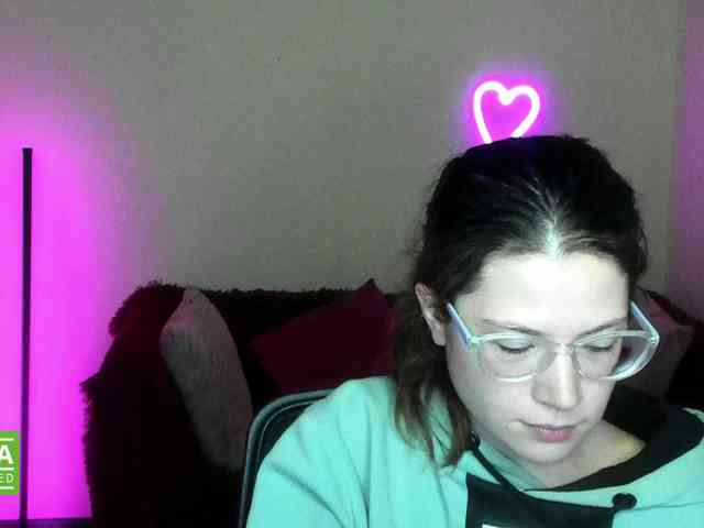 Aliciafolow009 webcam