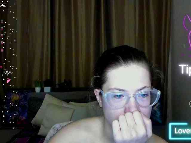 Aliciafolow009 webcam