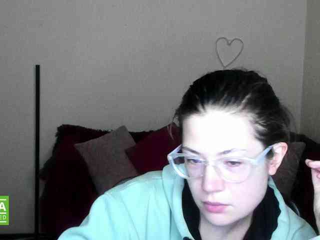 Aliciafolow009 webcam