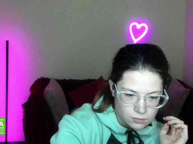 Aliciafolow009 webcam