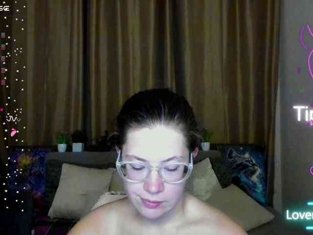 Aliciafolow009 webcam