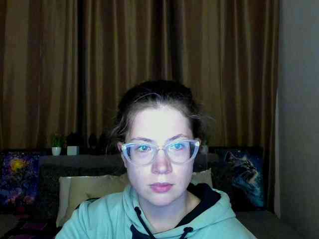 Aliciafolow009 webcam