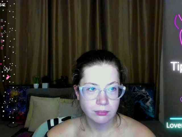 Aliciafolow009 webcam