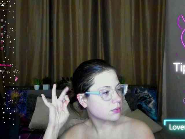 Aliciafolow009 webcam