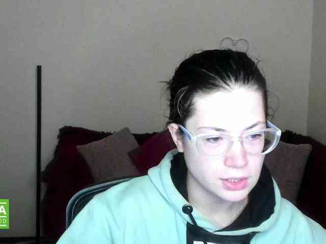 Aliciafolow009 webcam