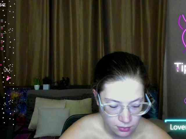 Aliciafolow009 webcam