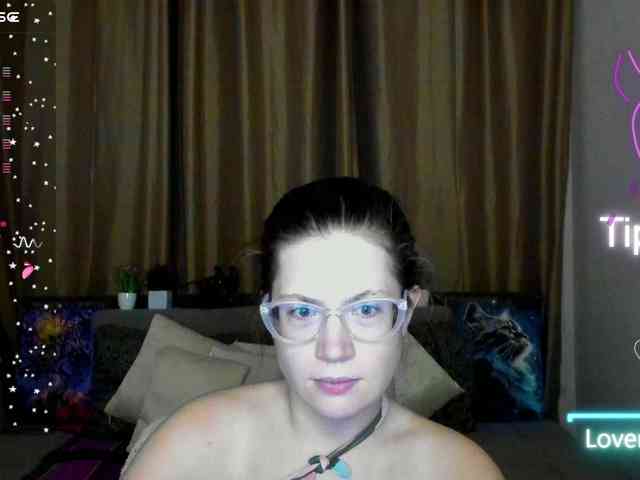 Aliciafolow009 webcam