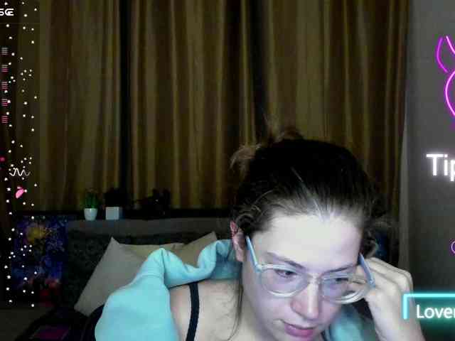 Aliciafolow009 webcam