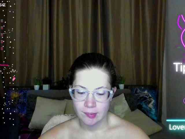 Aliciafolow009 webcam