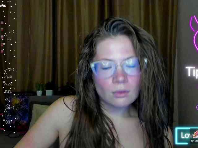 Aliciafolow009 webcam