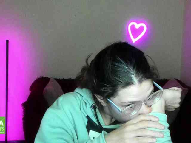 Aliciafolow009 webcam