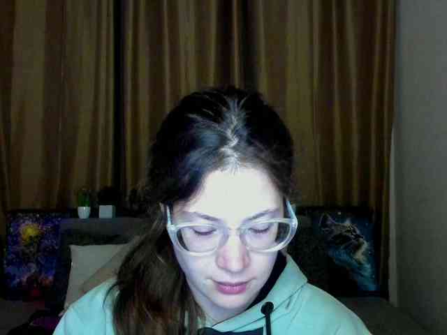 Aliciafolow009 webcam