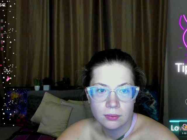 Aliciafolow009 webcam