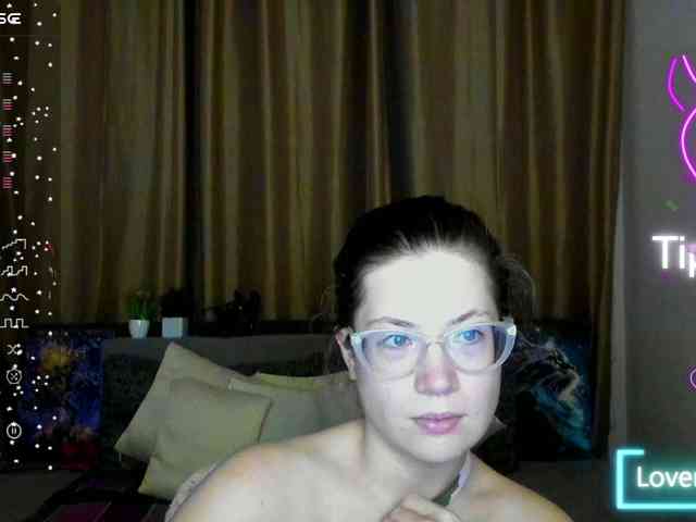 Aliciafolow009 webcam