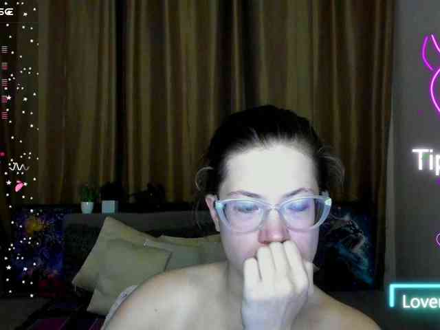 Aliciafolow009 webcam