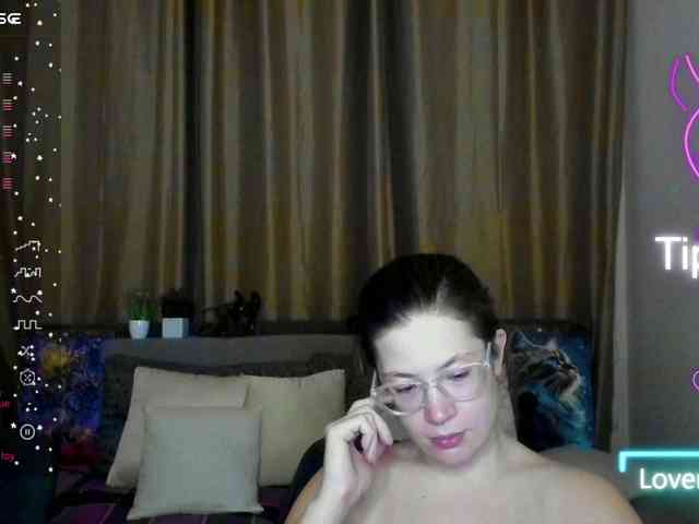 Aliciafolow009 webcam