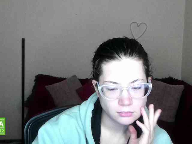 Aliciafolow009 webcam