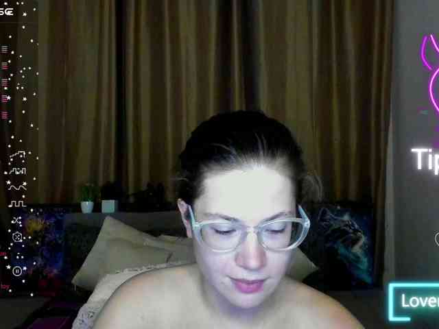 Aliciafolow009 webcam