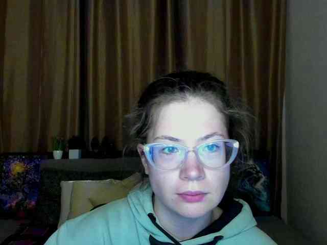 Aliciafolow009 webcam