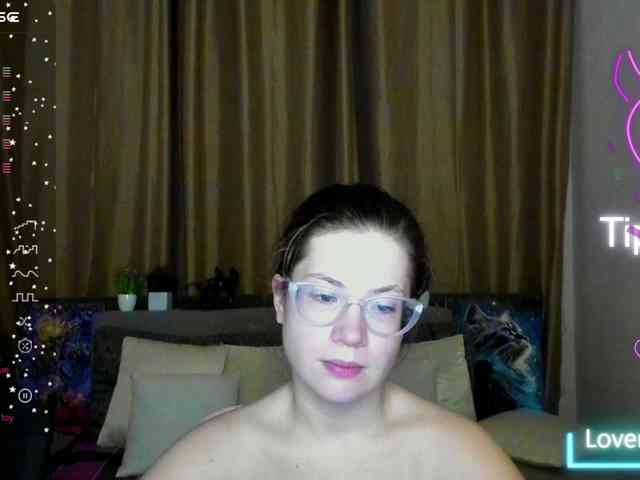 Aliciafolow009 webcam