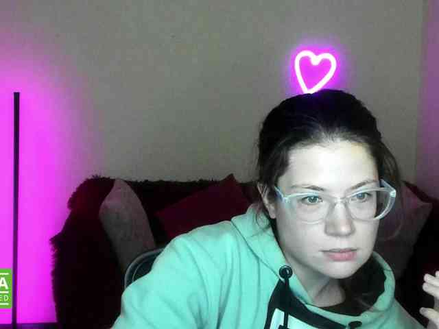 Aliciafolow009 webcam