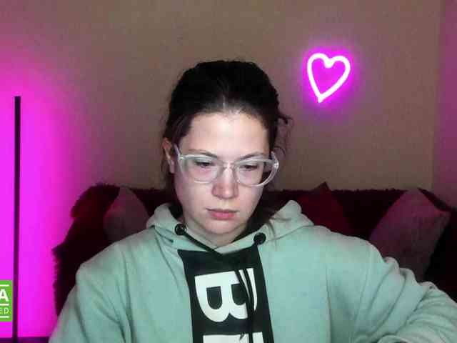 Aliciafolow009 webcam
