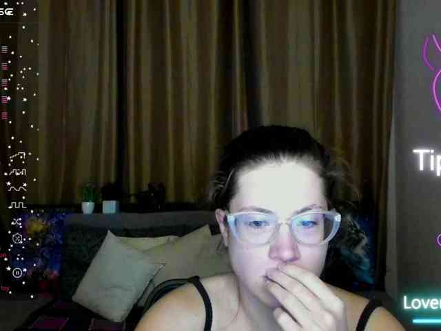 Aliciafolow009 webcam