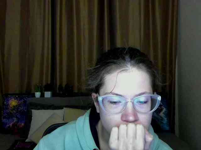 Aliciafolow009 webcam