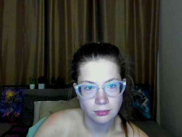 Aliciafolow009 webcam