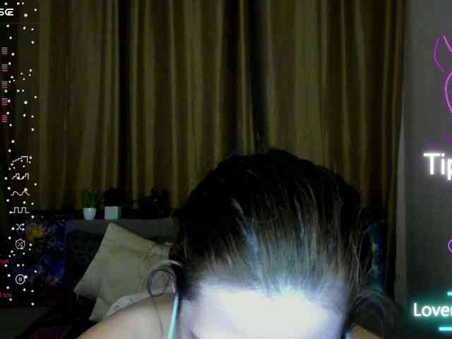 Aliciafolow009 webcam