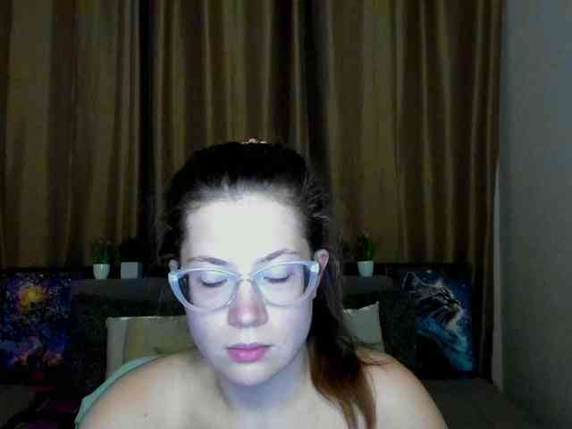 Aliciafolow009 webcam