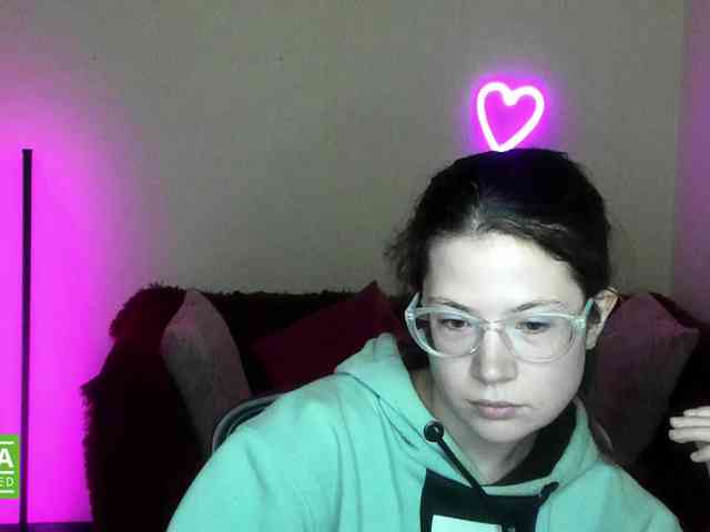 Aliciafolow009 webcam